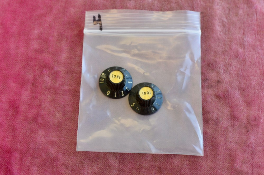 Vintage 1968 Gibson Witchhat Knobs Witch Hat Black Gold Inserts Les Paul Custom!