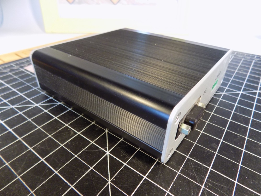 HO/N LENZ LI 100 Digital Plus Power Source (121546)