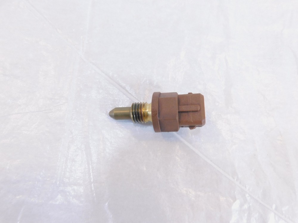 2000-2003 Triumph TT600 Electrical Engine Radiator Temperature Sensor