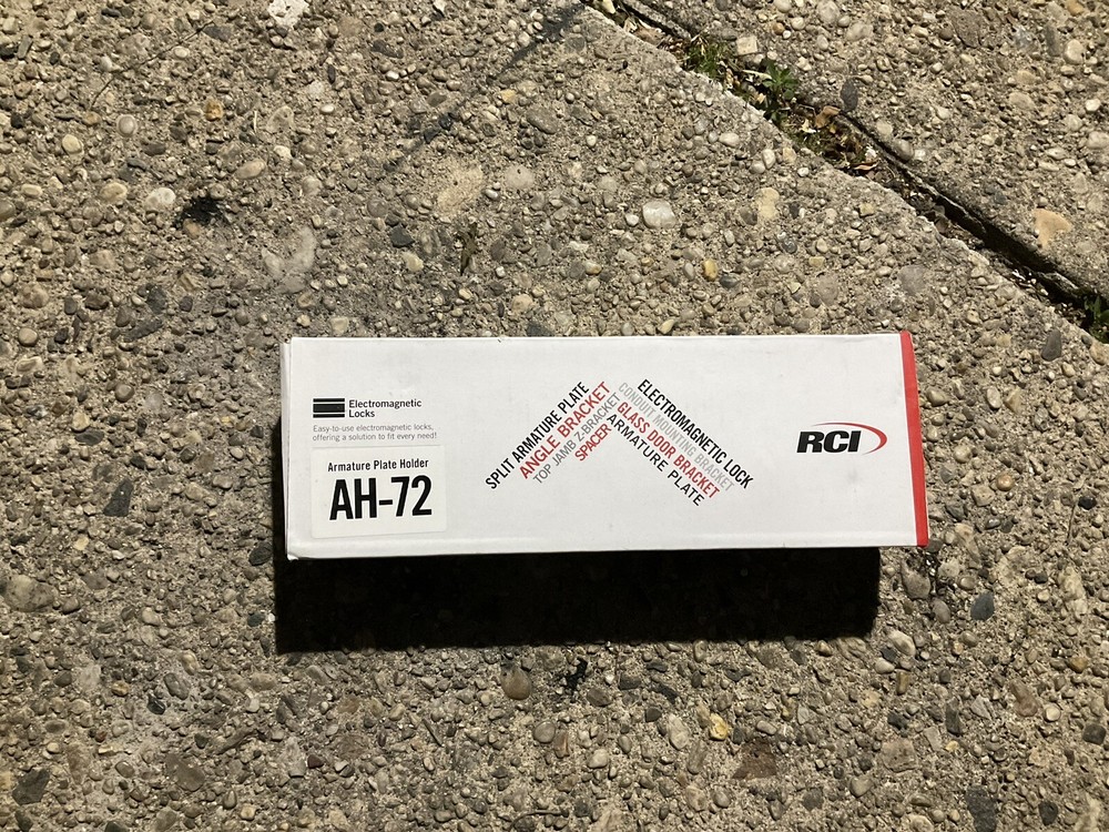 RCI AH-72 Armature Plate Holder