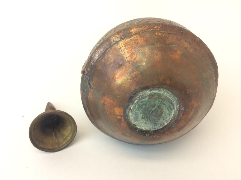 Copper Metal Broken Top Islamic Design Vessel Container Decorative
