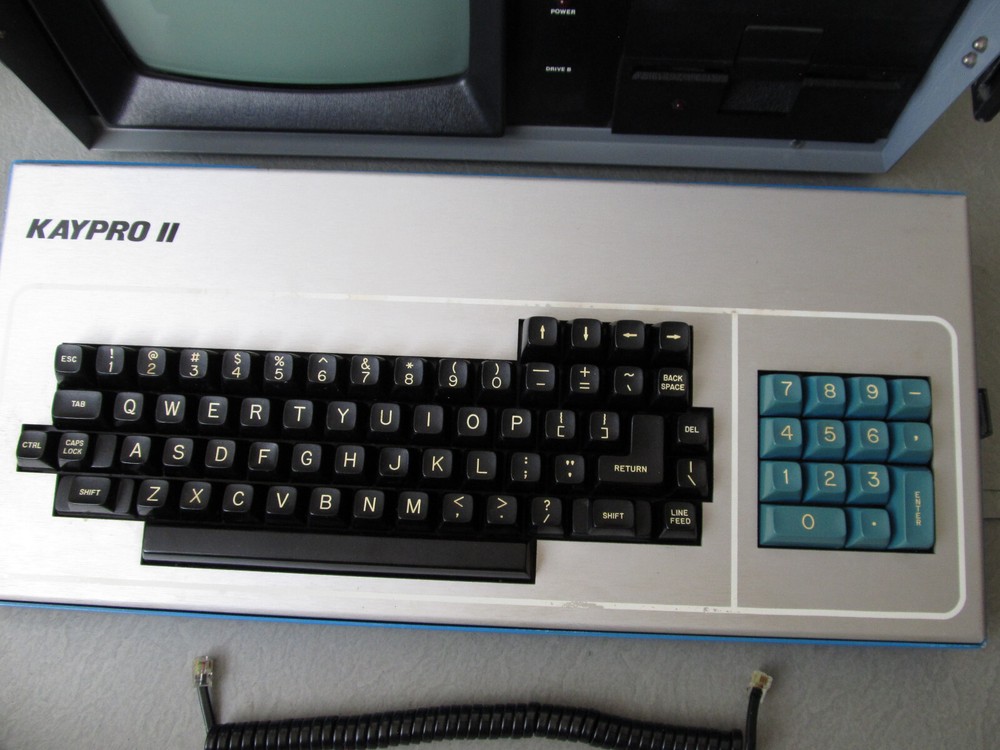 Vintage Kaypro II Computer ***Pls Read