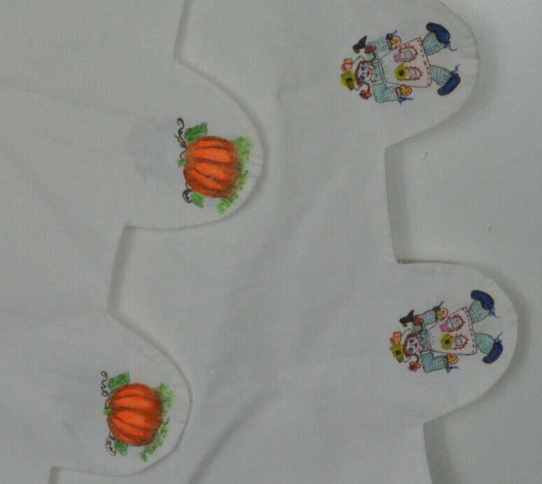 Fall Runners for table or mantle with scarecrows on squirrel pumpkin on reverse