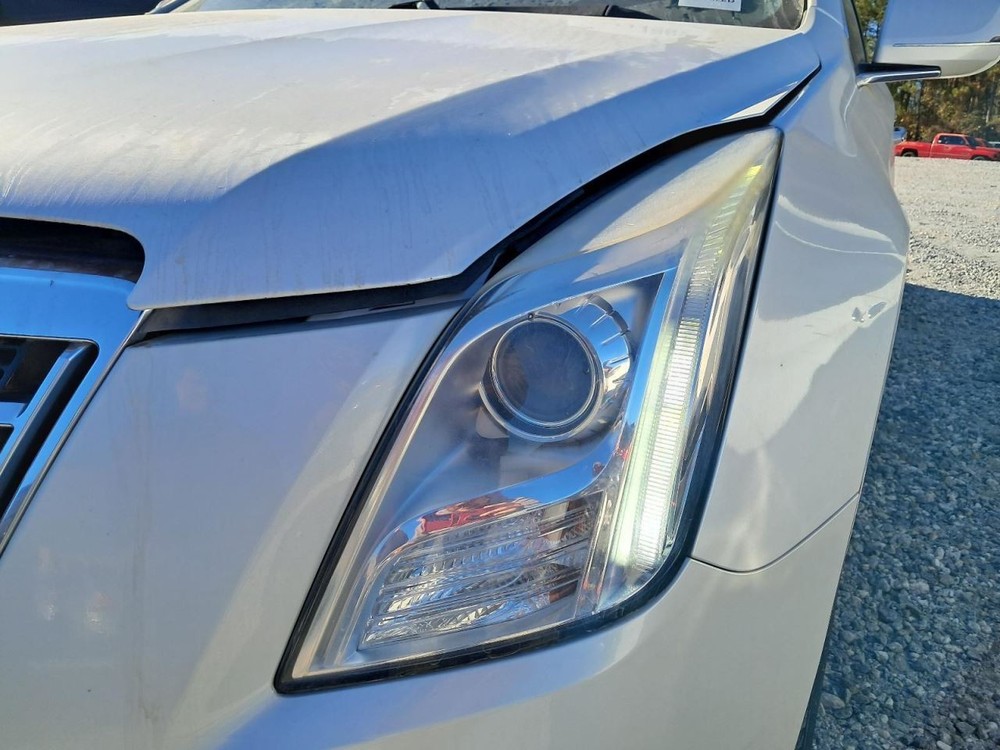 XTS 2013 Glove Box 4866356