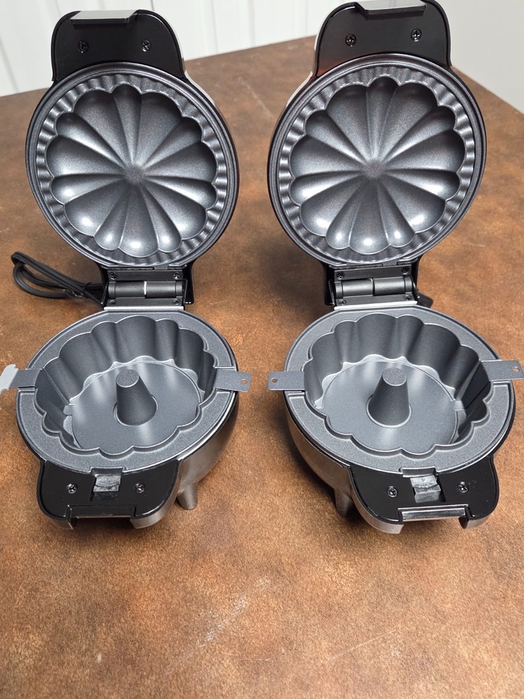 Curtis Stone 2-pack Pie and Bundt Makers