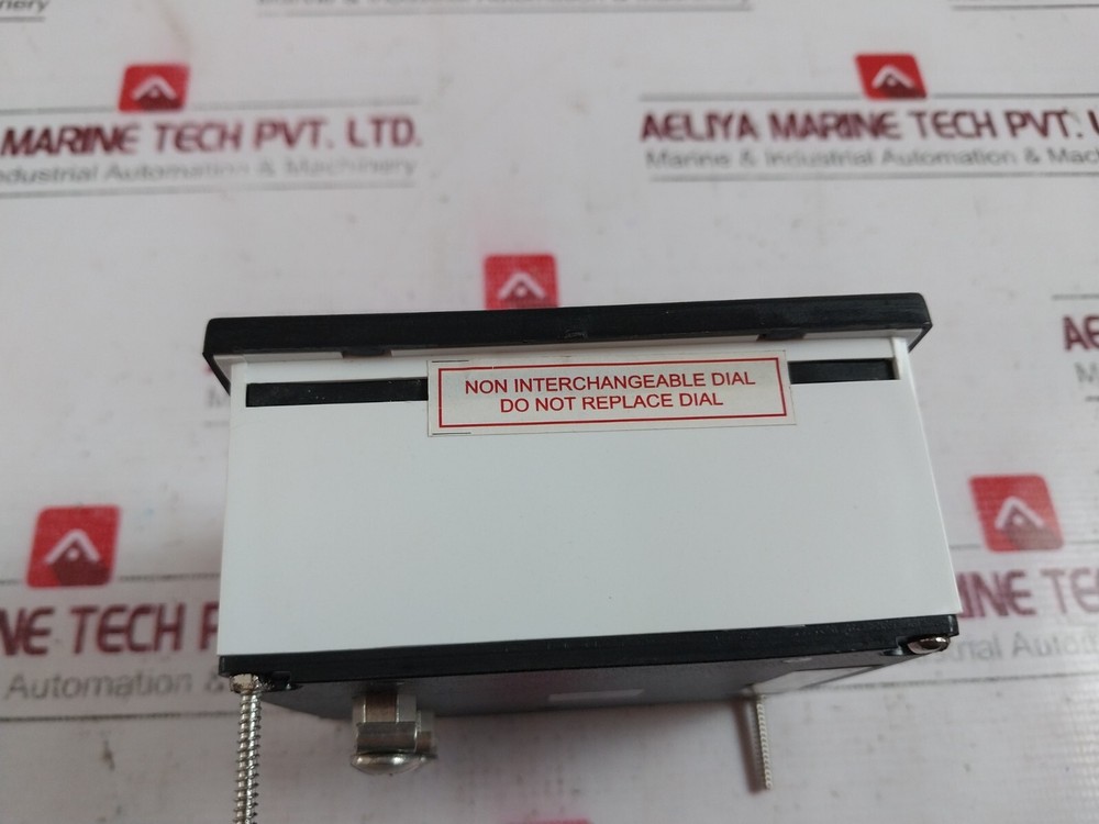 Automatic Electric 0-500V Analog Voltmeter