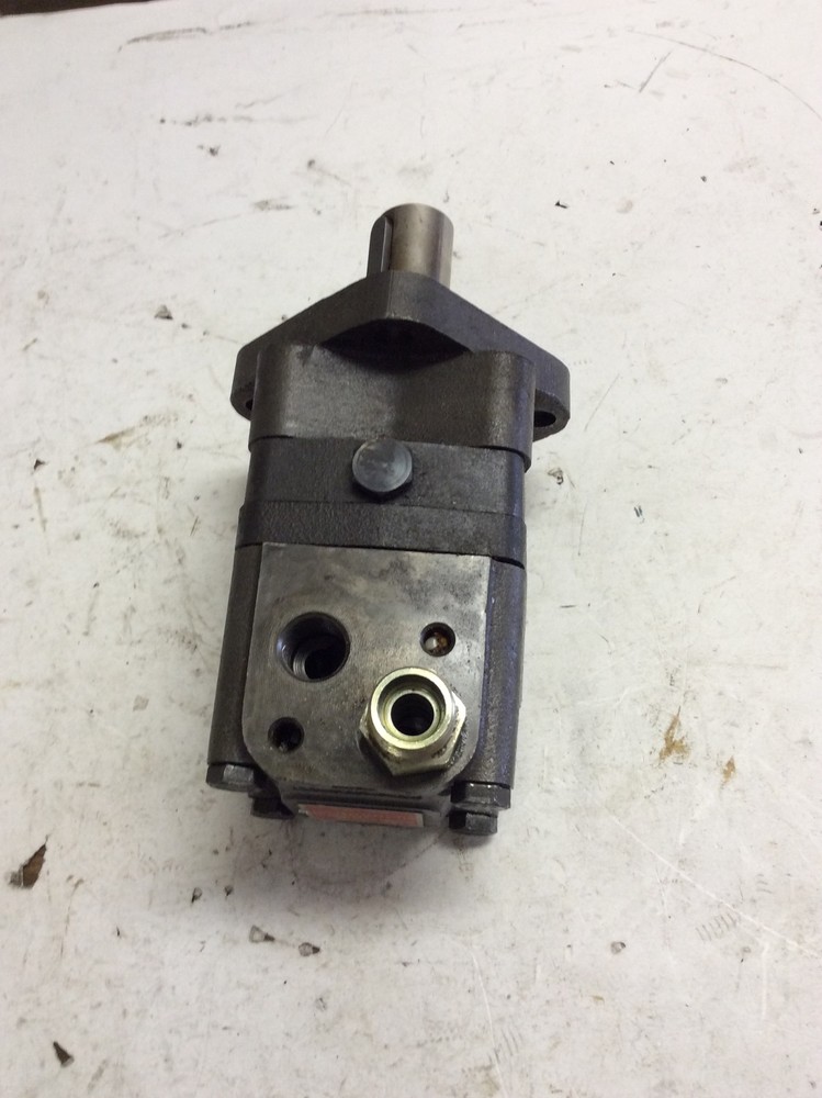 Danfoss Hydraulic Motor 151F0201 2 OMS100