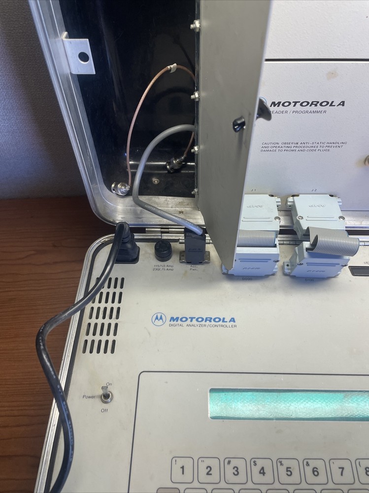 Motorola Reader/Programmer RTL-5808 Digital Analyzer/Controller