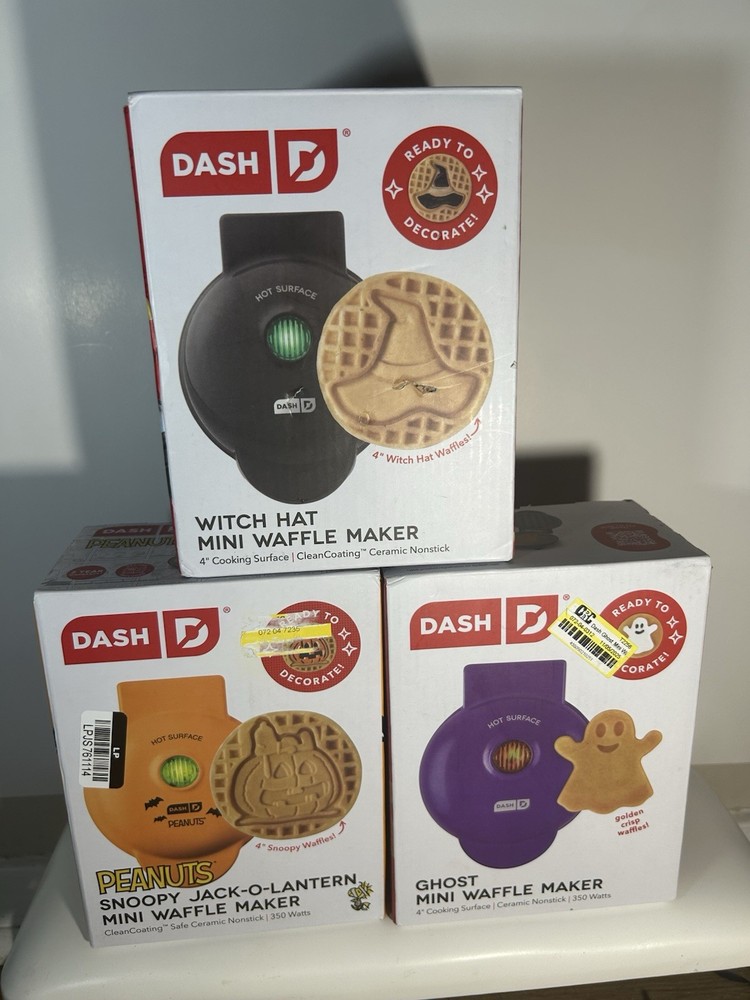 Dash Witch Hat Mini Waffle Maker 4” Nonstick Halloween Kitchen