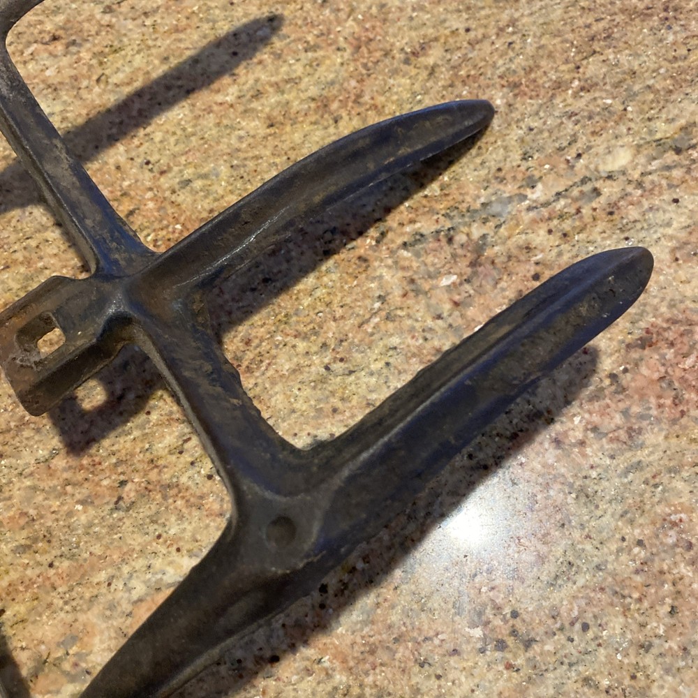 Pitch Fork Rusty Rustic no handle Original Vintage Primitive Metal 9” X 10.5”