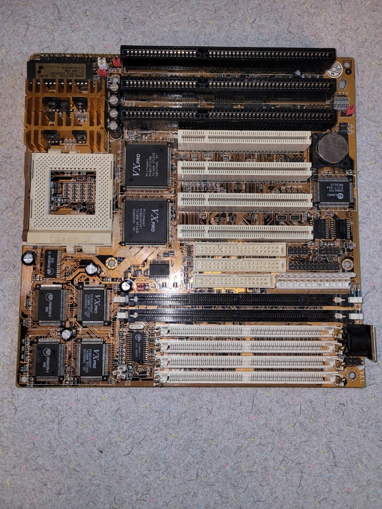 PCchips MB-M537 V3.1 Socket7 Motherboard VXpro Elpina UNTESTED