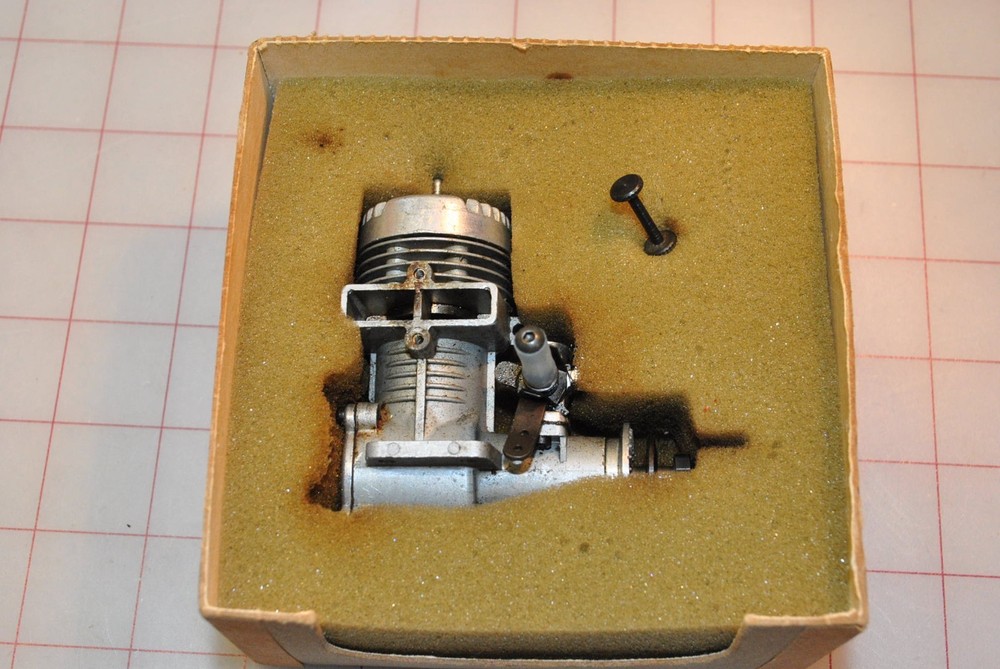 Fox 19 RC Engine. Nice!