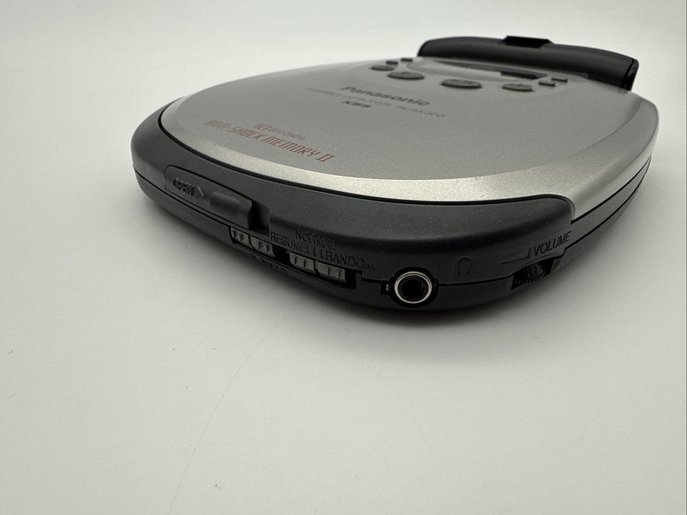 Panasonic Portable CD Player SL-SX300 Silver Bundle - Working