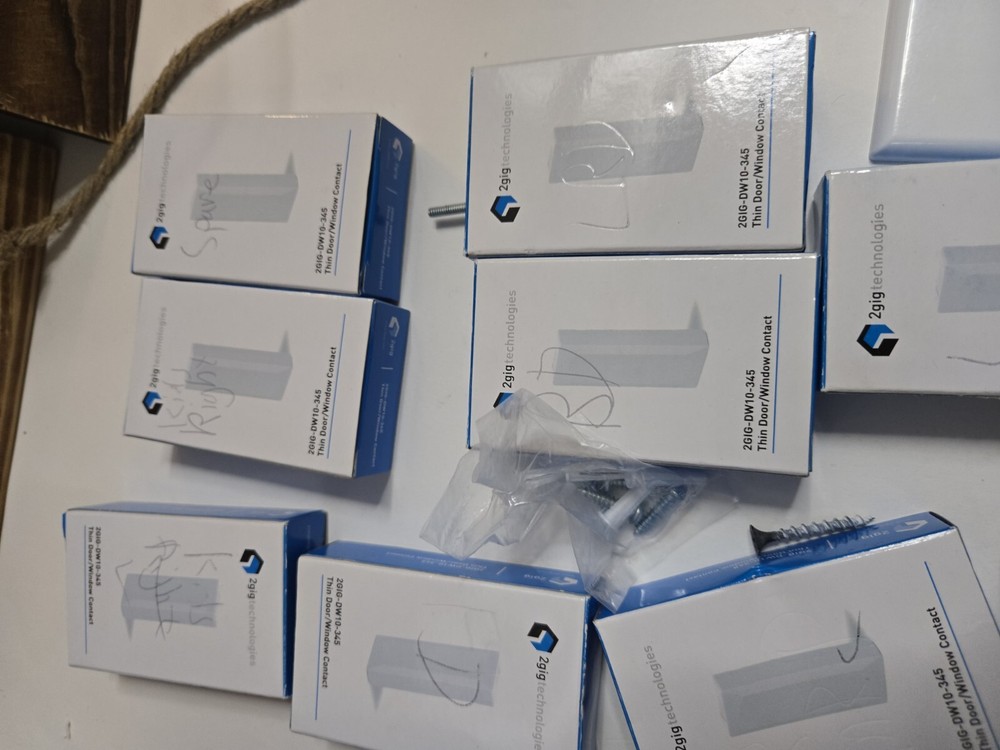 2gig Wireless Security System 2GIG-PIR1-345 Security & Control Panel Lot READ