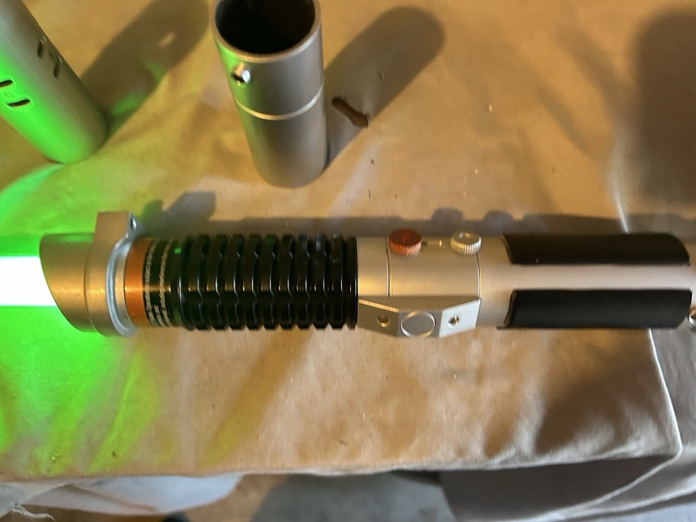 Master Replicas Lightsaber Construction Saber And Extra Attachments.