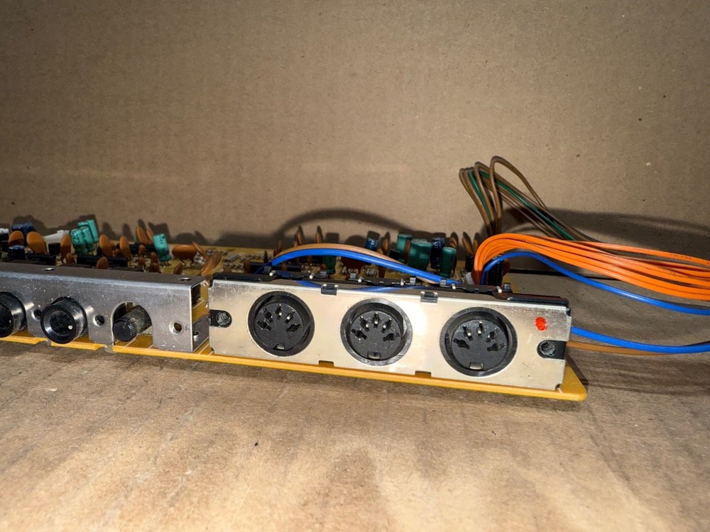 KORG TRINITY JACK / DAC BOARD KLM-1825