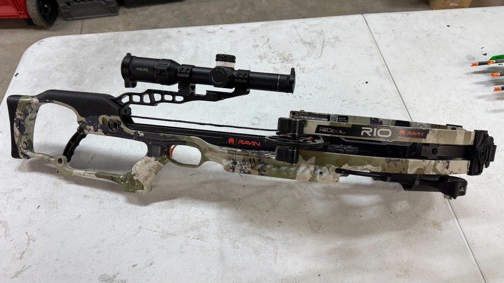Ravin R10 Crossbow plus accessories