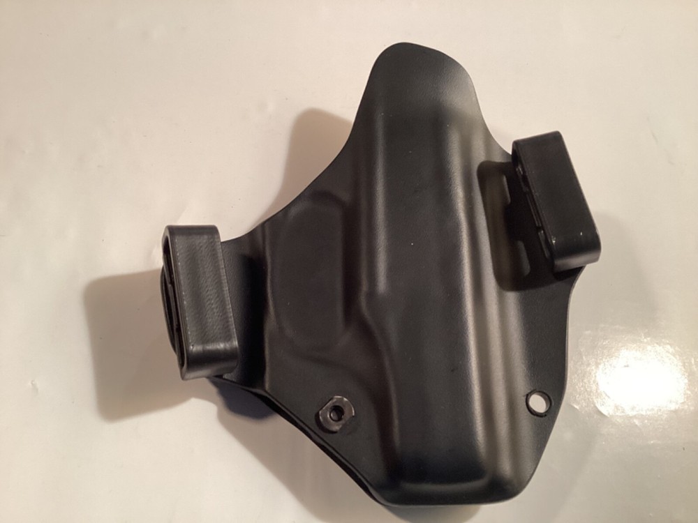 BladeTech Kydex holster for Ruger LC9 OWB LH