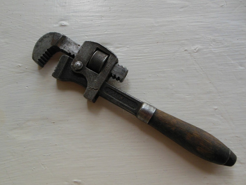 Stillson "MORCO" Antique 7" Pipe Wrench Moore Drop Forge Springfield MA