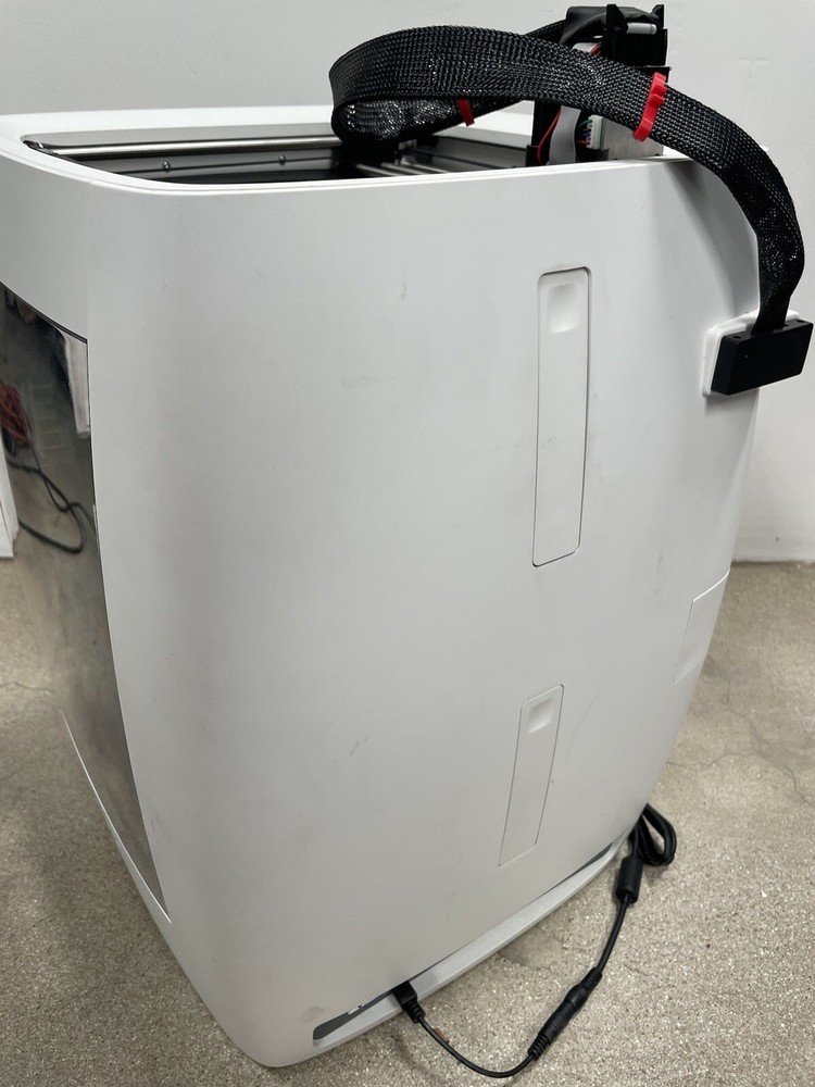 Robo R2 Professional High Performance Smart 3D Printer - Working Order