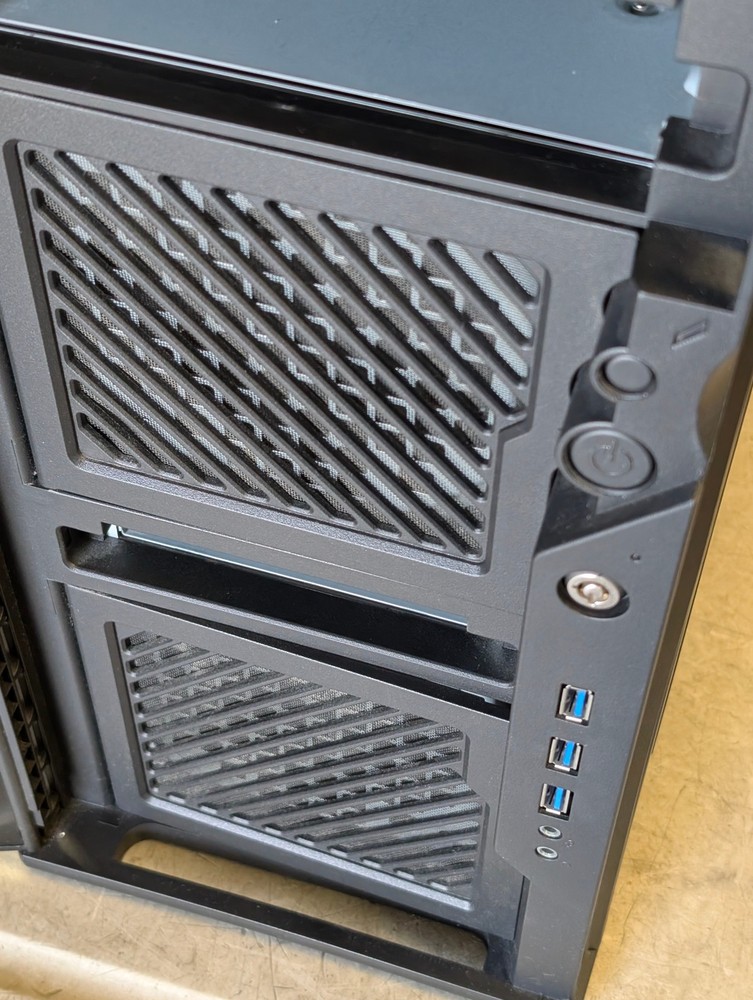 Puget Systems Antec P193 workstation computer case from 2012; *LOCAL PICKP ONLY*