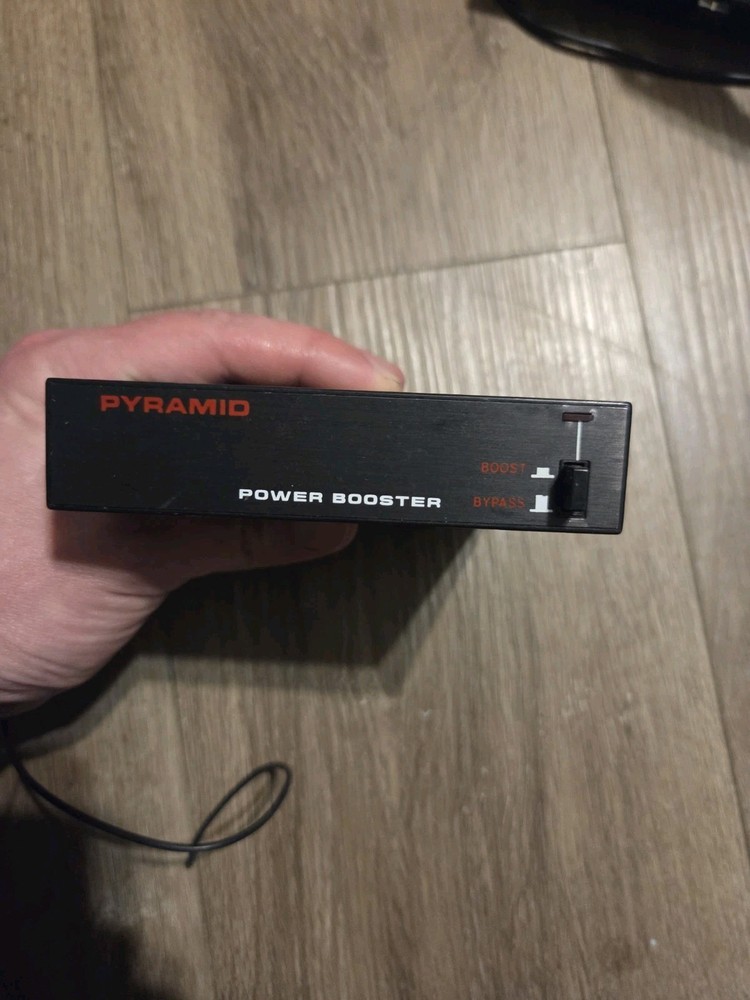 Pyramid Power Booster, a vintage car audio accessory!