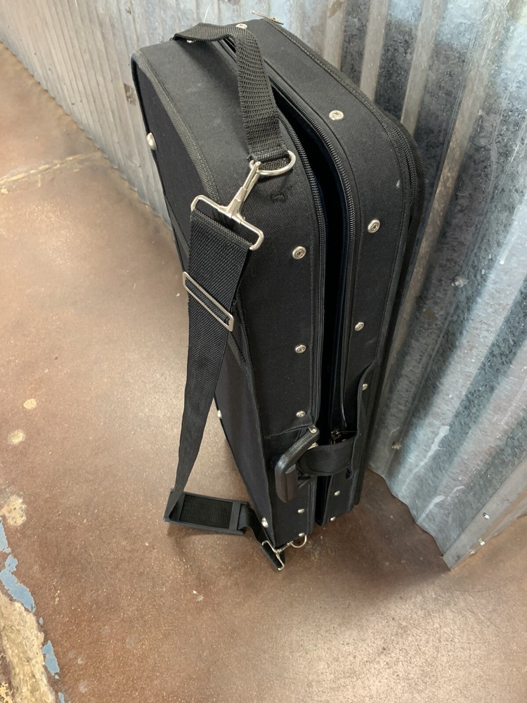 Bobelock Violin Case with Blue Interior-black