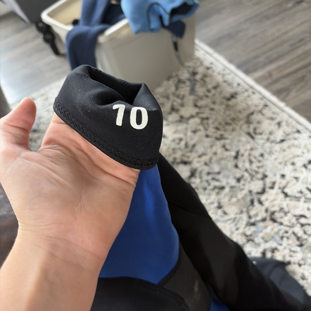 A Hyperflex Spring Wetsuit. Blue And Black. Size Child’s 10