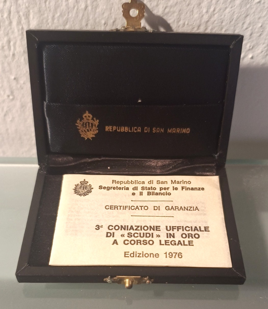 San Marino Third Mint Gold Shields 1976 BOX ONLY