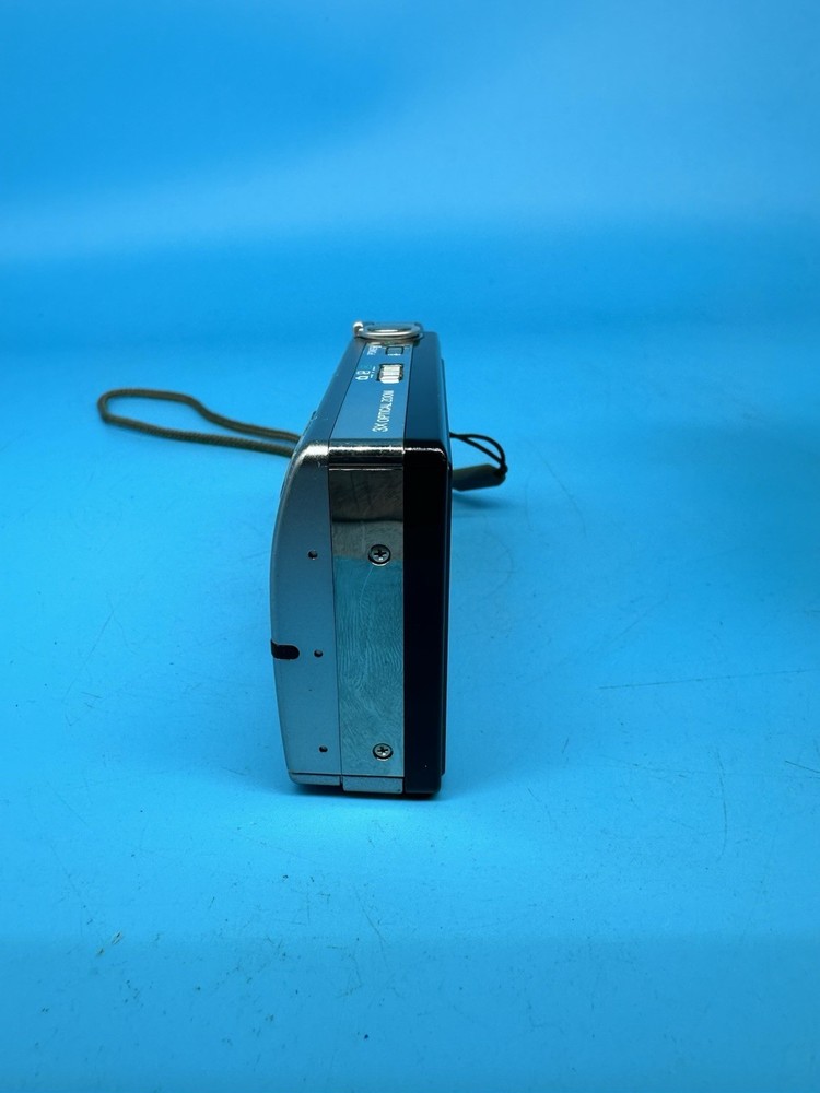 Olympus Digital Camera SP-700 6.0MP Silver Tested