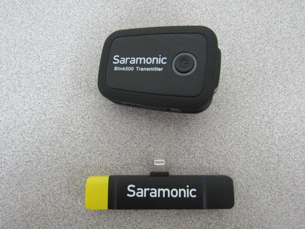 Saramonic Blink 500 B3 Digital Wireless Microphone System for iOS Devices (c)