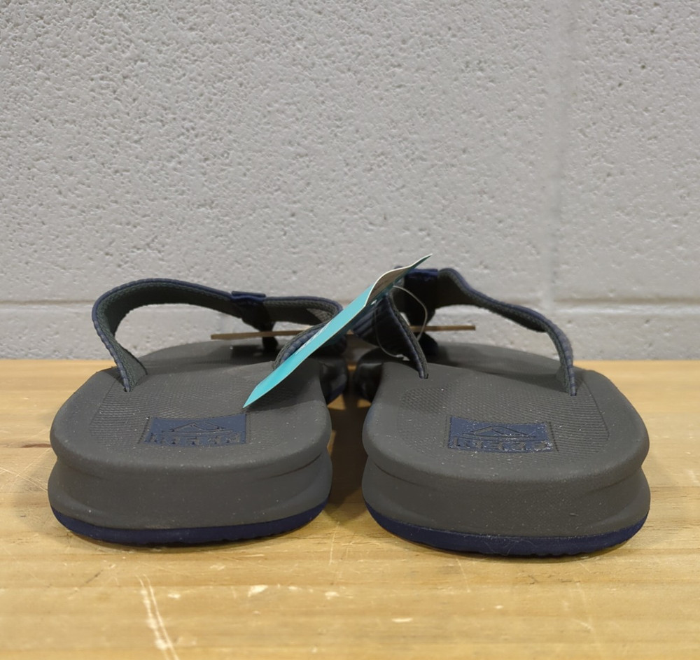NWT Men’s Reef Phantom II Grey/Navy High Arch Support Size 10