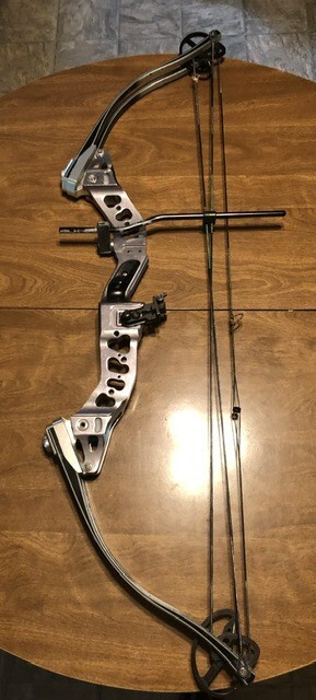Hoyt Compound Target Bow & Archery Set