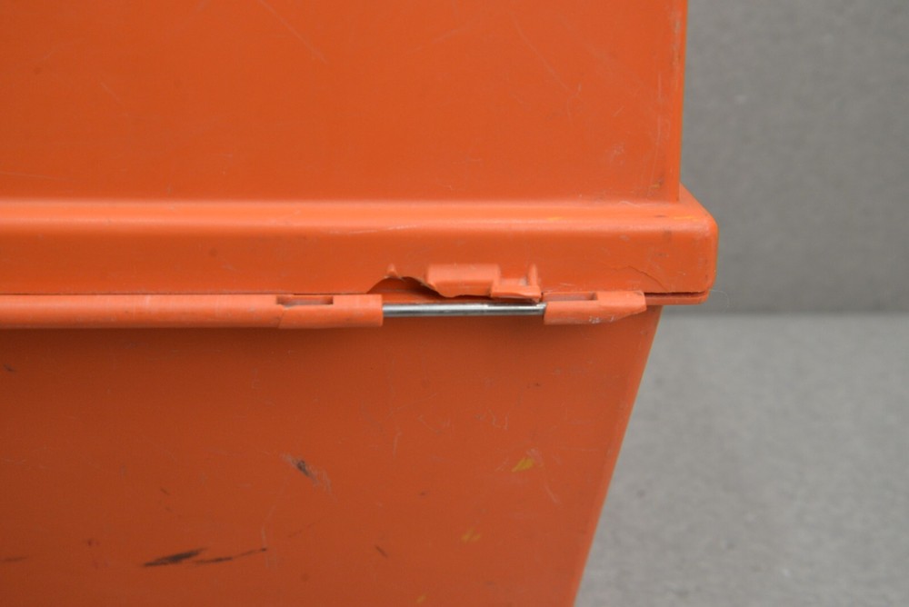 Nikon NL-300E Laser Level