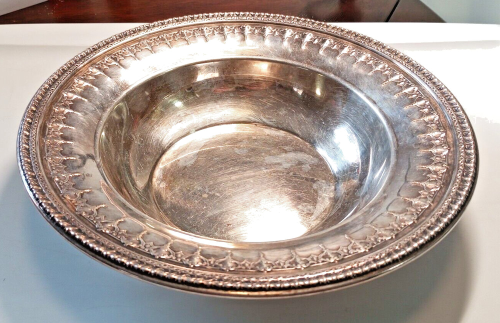 Vintage Reed & Barton Silverplate Bowl Platter 1202