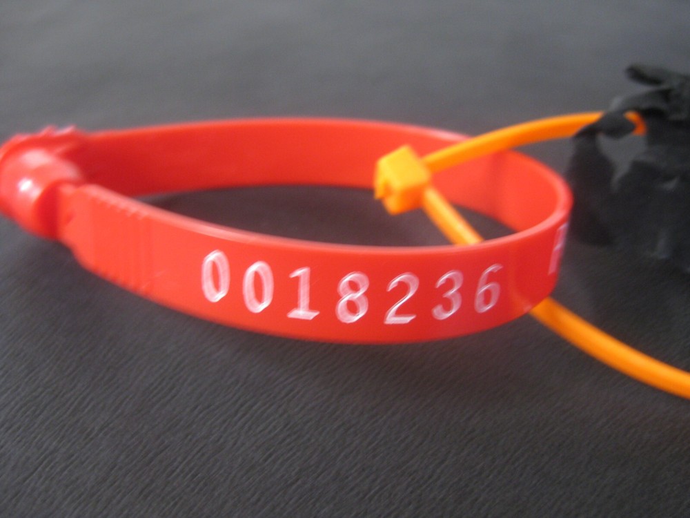 Top Grain Goat Leather #0018236 Row 155