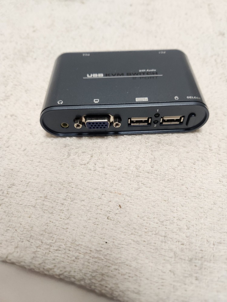 UK-2PF0-A USB KVM SWITCH 2-PORT with Audio