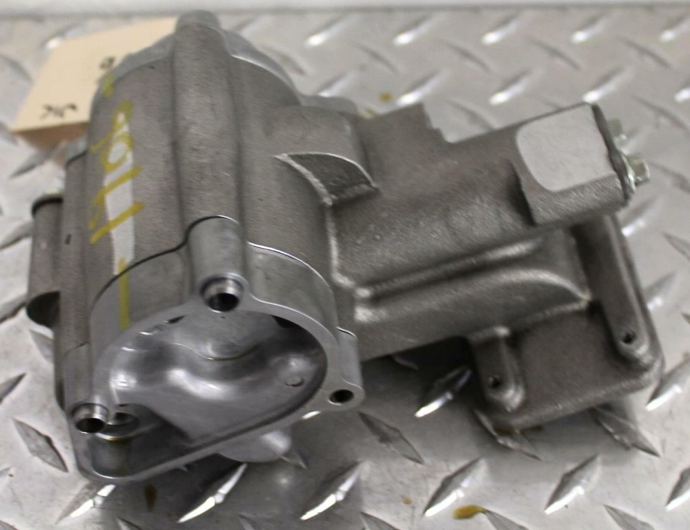 2000 VICTORY V92SC ENGINE MOTOR OIL PUMP