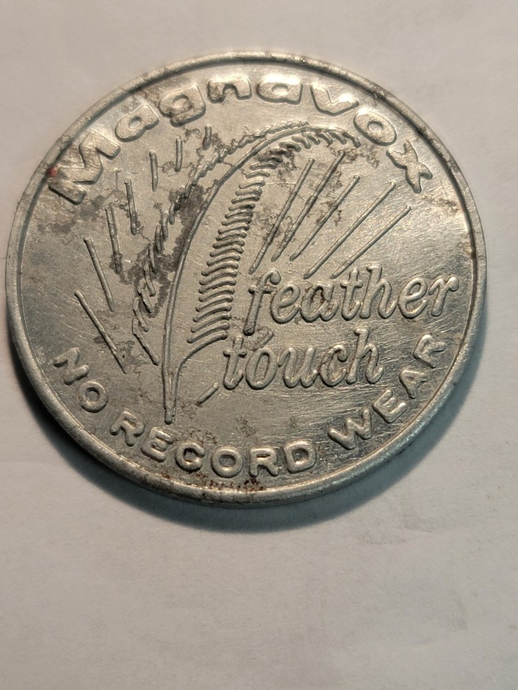 MAGNAVOX FEATHER TOUCH TOKEN   L1424