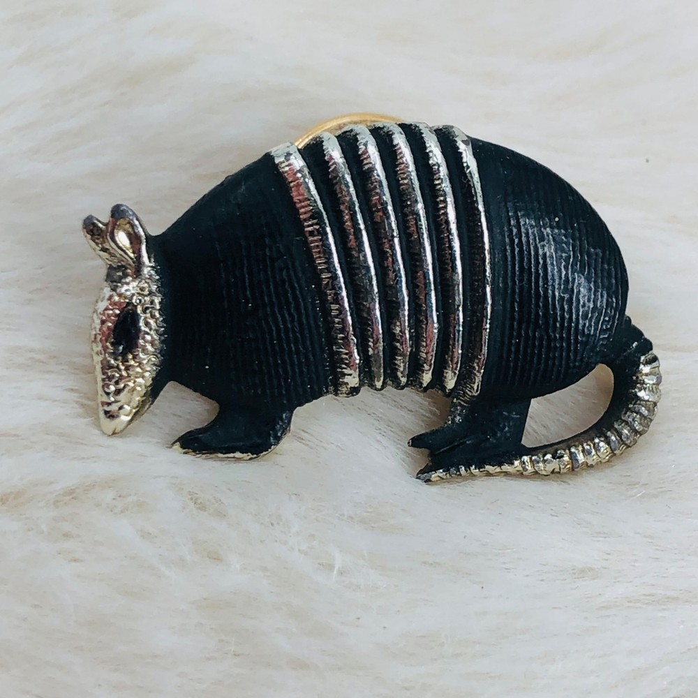 Vtg Black & Silver Armadillo Lapel Pin