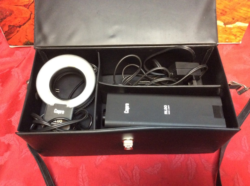 Capro RL80 Ring Light with case 120-240V - Tested