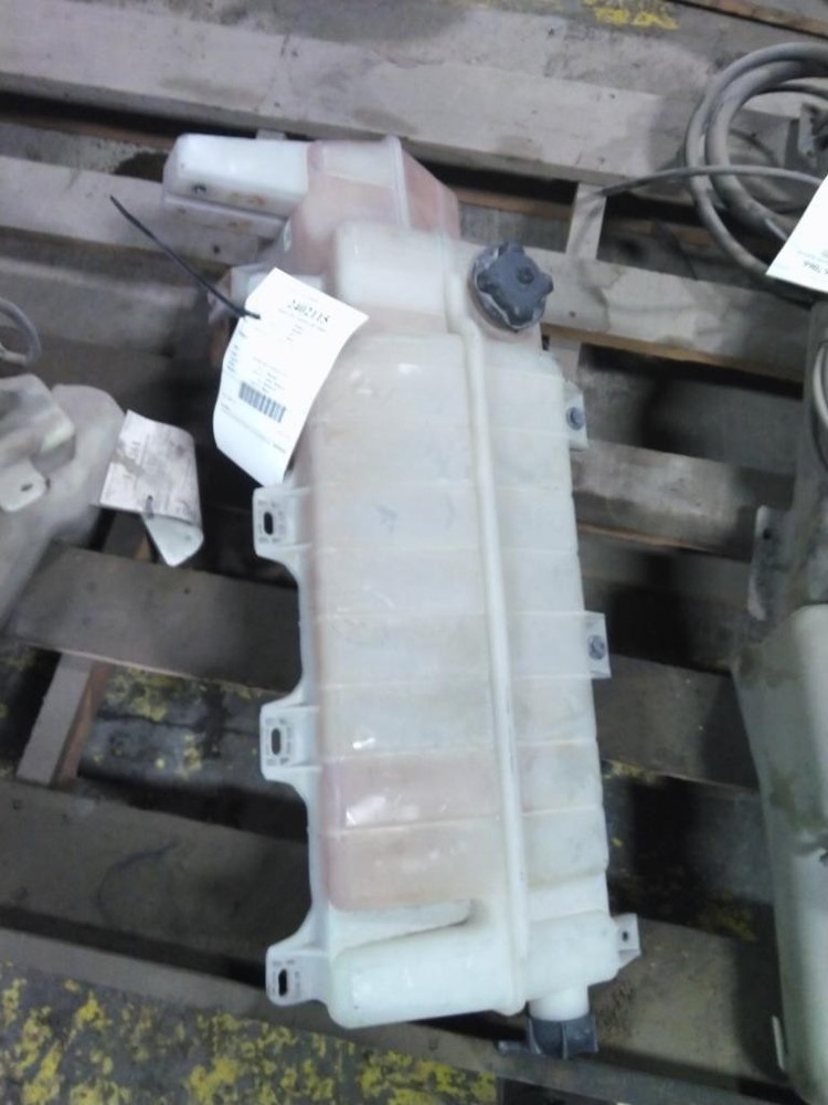 For 2011 VOLVO VNL RADIATOR OVERFLOW TANK ,  MT