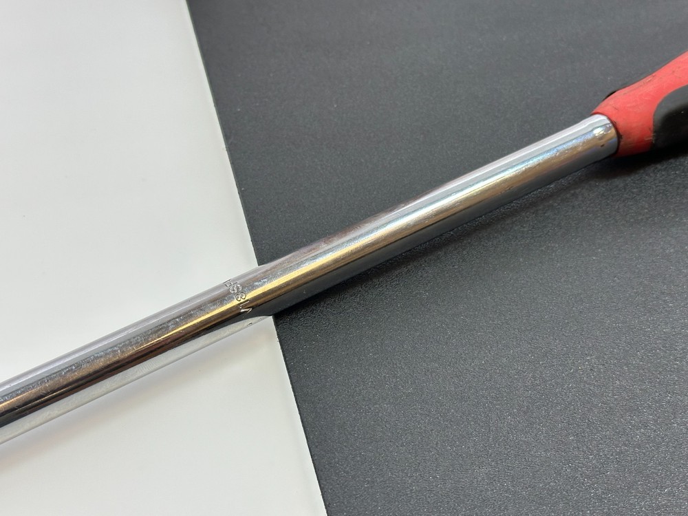 MAC Tools V18SFA Bi-Material 1/2" Drive Breaker Bar w/ Comfort Triangular Grip