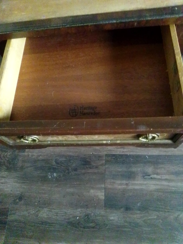 Heritage Henredon Side Table