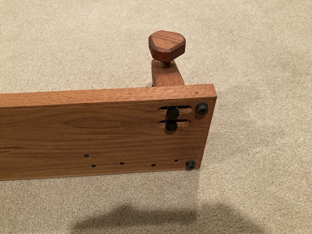 Vintage Solid Oak Gun Rifle Vice