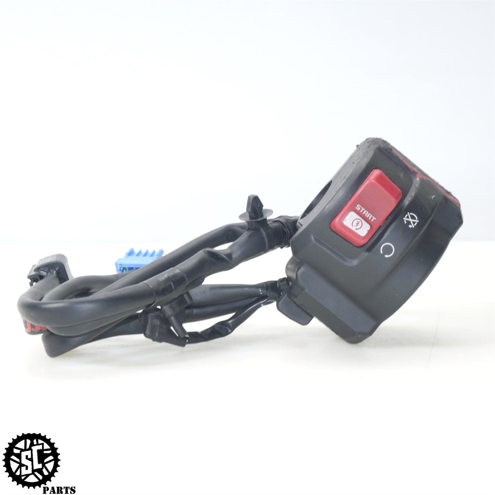 19-23 HONDA CBR1000RR RIGHT CONTROL KILL SWITCH FLY BY WIRE THROTTLE SENSOR
