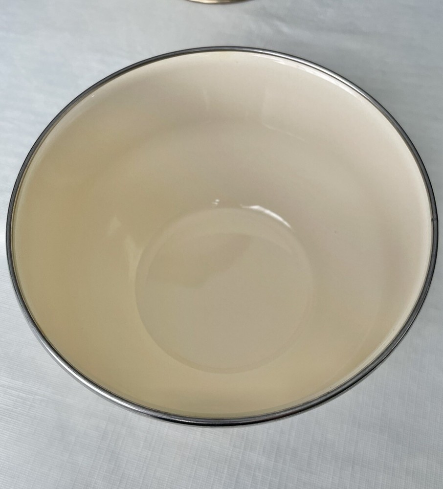 3 Enamel Nesting Mixing Bowls And Colander