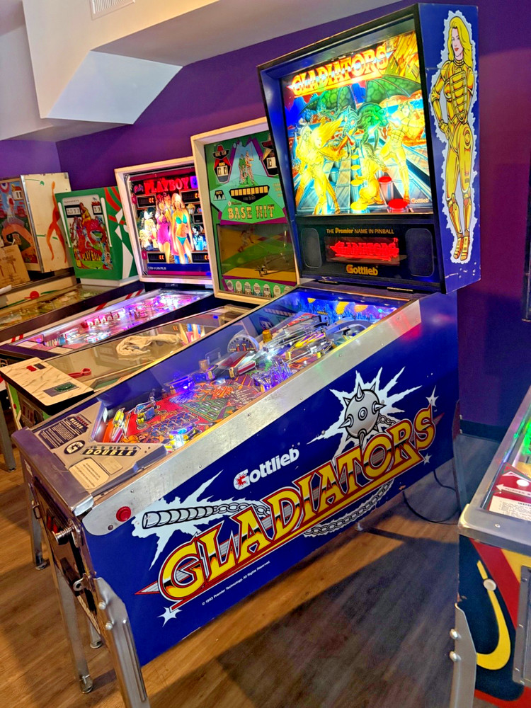 Gottlieb Gladiators Pinball Machine