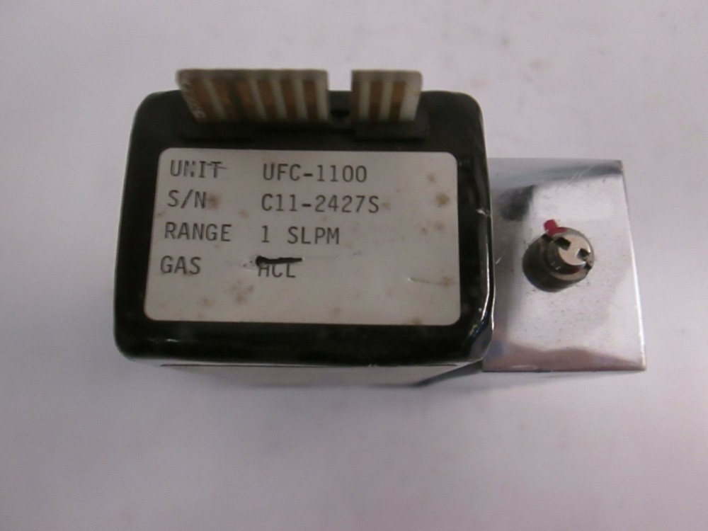 Unit UFC-1100 Mass Flow Controller, HCL, 1 SLPM, Used