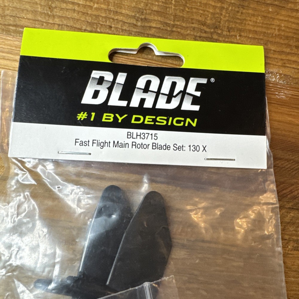 BLADE BLH3715 Fast Flight Main Rotor Blade set 130 X